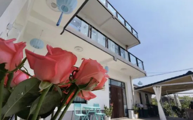 Shanghai First Heart Encounter Homestay