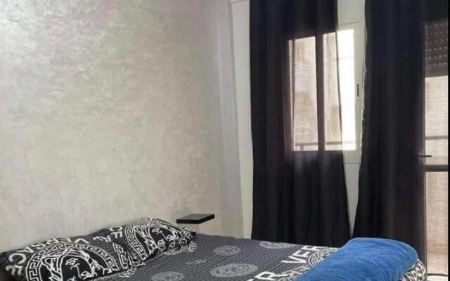 Appartement Moderne o6 3 7 7o 23 36