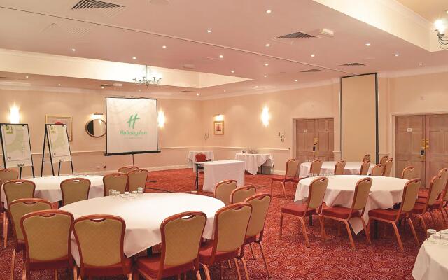 Holiday Inn Reading West by IHG