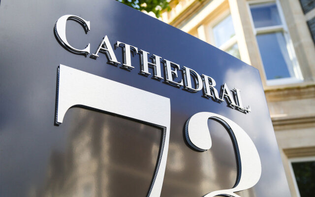 Cathedral73 Hotel