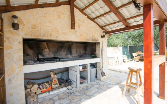 Mobile Home Septarian 2