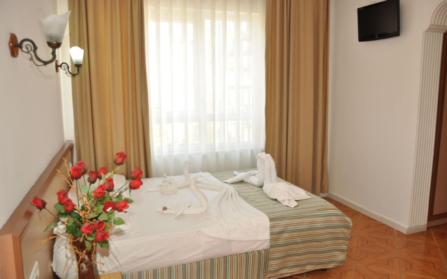 Miss Cleopatra Hotel