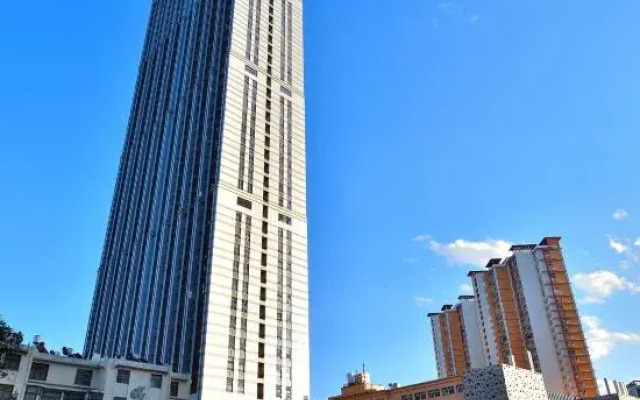 ZhuoYue Qingshe Hotel (Tongde Plaza)
