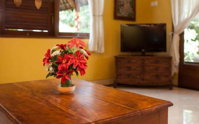 Batuan Villa