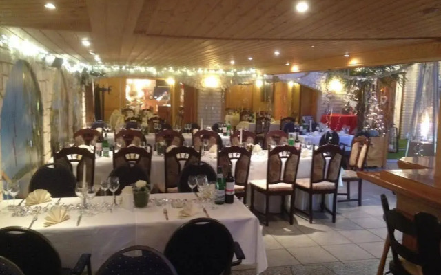 Hotel & Restaurant Bei Baki