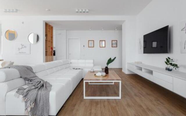 Royal Apartments City Center