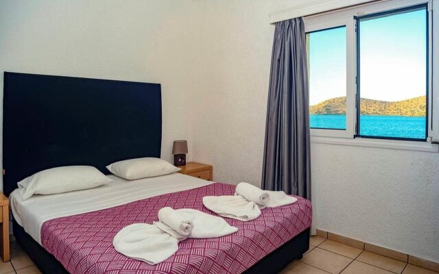 Elounda Alikes Suites & Studios