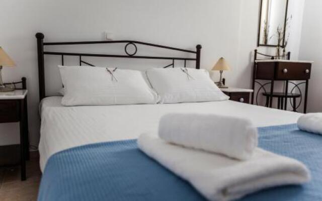 Astarti Homy Apartments Serifos