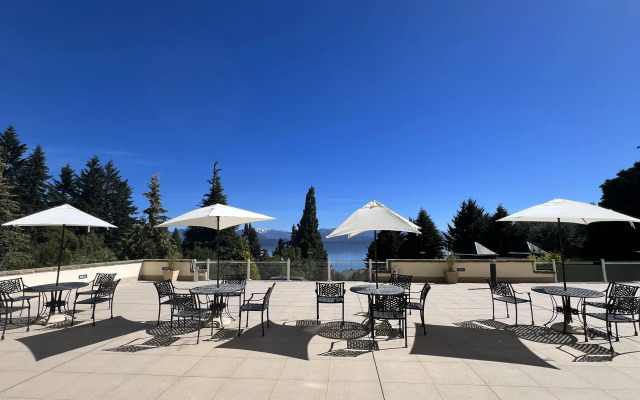 Huinid Bustillo Hotel & Spa