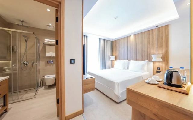 Premier Lounge Hotel