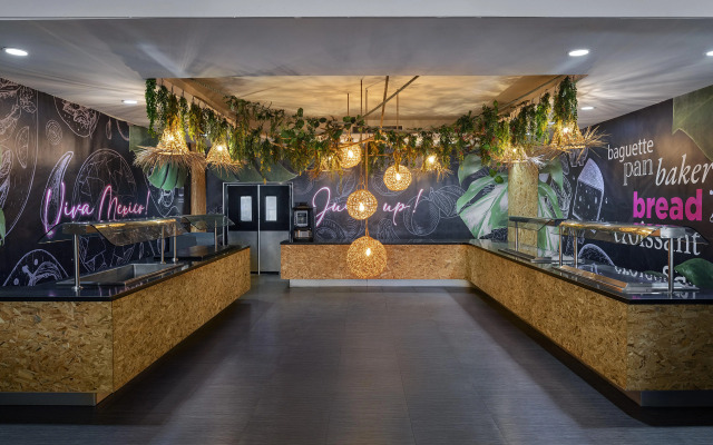 Renovated Aloft Cancun