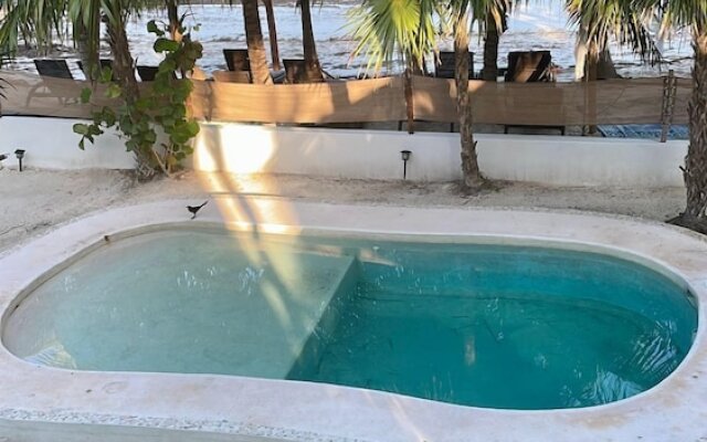 Luxury Ocean Front Villa - Adults Only