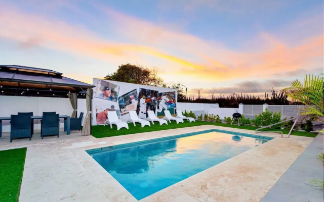 Boggey s Villas - Xander Bogaerts 5BR 7BA w Pool