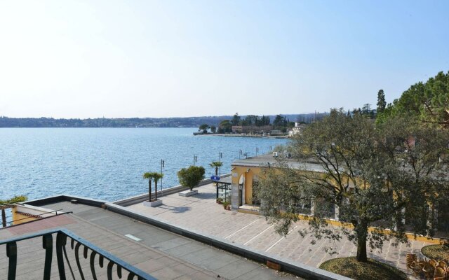 Hotel Du Lac Gardone Riviera