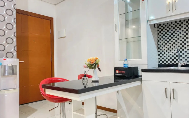 Good Deal And Restful 1Br At Apartment Thamrin Residence