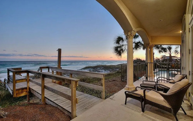 Capitano by RedAwning