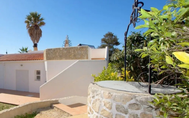 16 Centeanes Fabulous Location Just Short Walk t