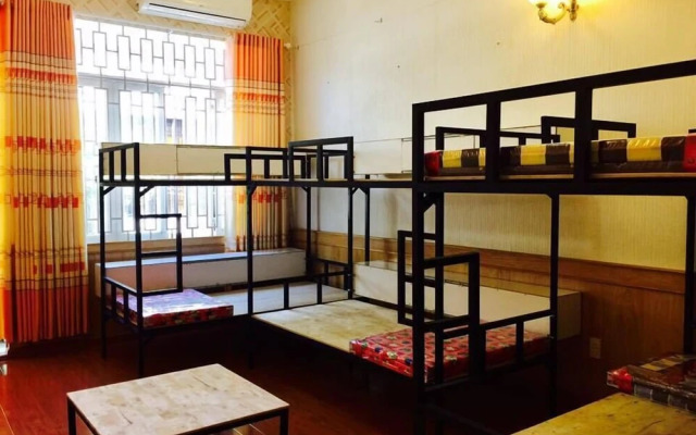 Dreambox Oxeraak Tan Binh - Hostel