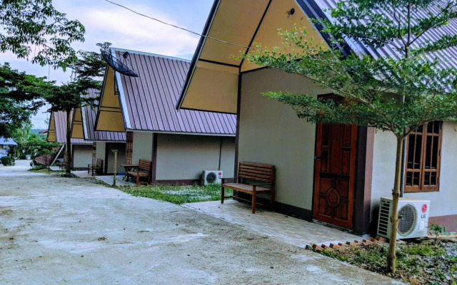 Bansuanphuhong