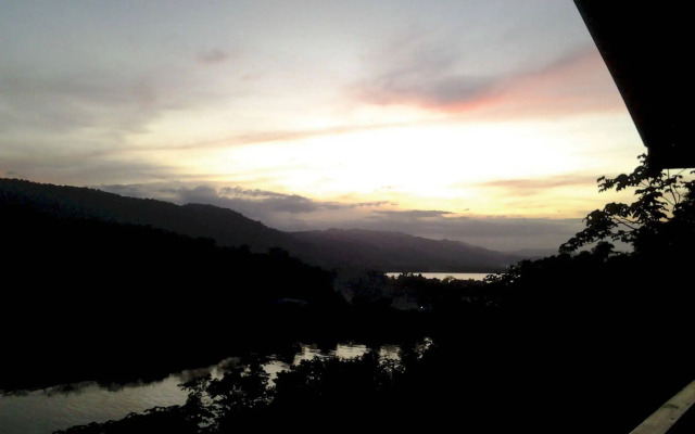 Rio Vista Resort