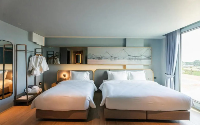 The Signature Hotel Airport (SHA Extra Plus)