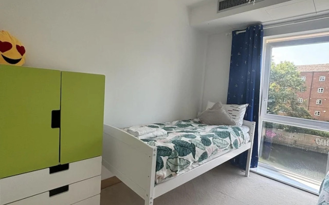 Captivating 2-bed Apartment in London