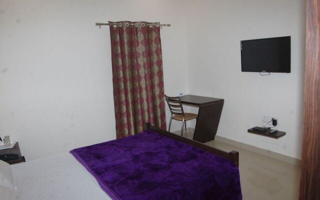 Hotel Surya