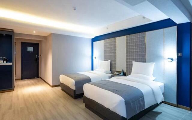 LanOu Hotel Guiyang High-Speed Railway North Station