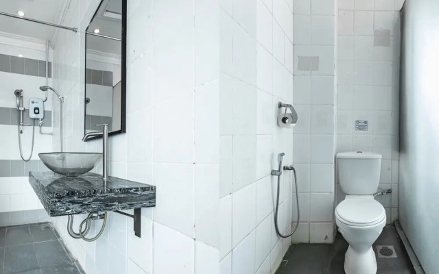 OYO 89735 The Dream Hotel