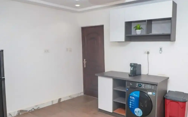 Beautiful Serviced Apartment at Nanakrom, Accra