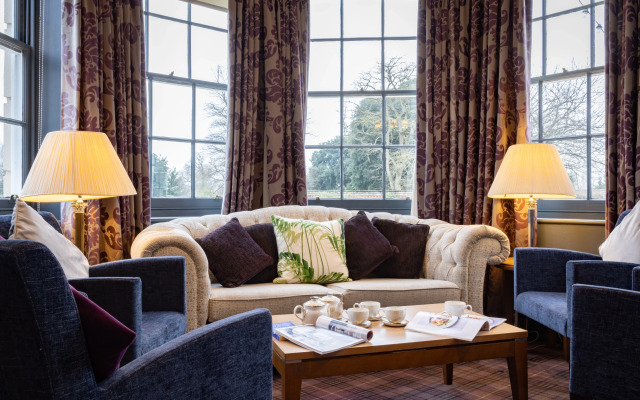 Avisford Park Hotel