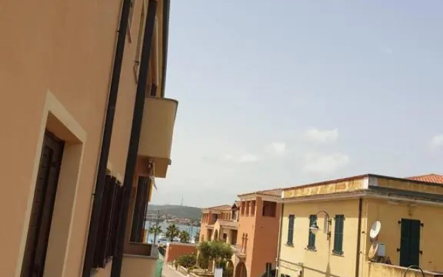 Capo Figari 8, appartamenti a Golfo Aranci