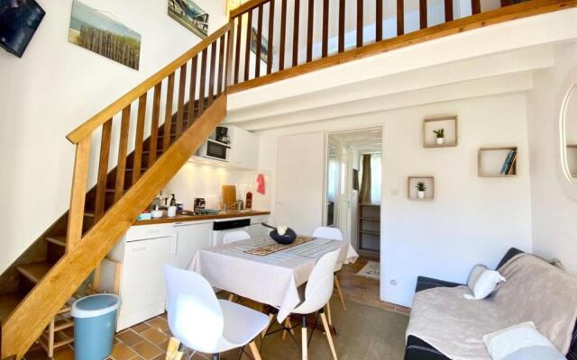 Maisonnette de charme Bord de mer Piscine