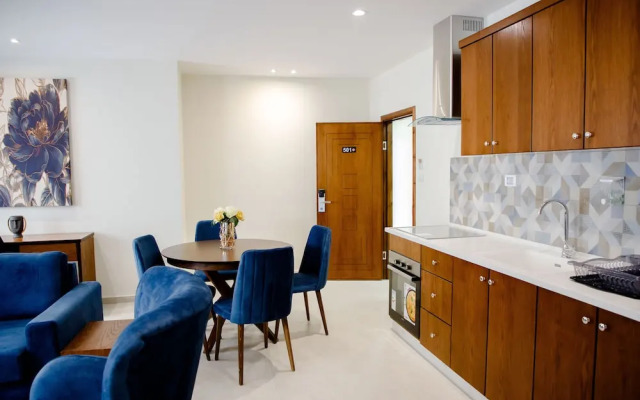 Al-Istiklal Suites