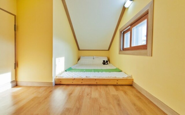 Attimua Guesthouse & Pension
