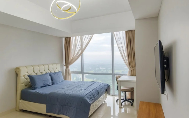 TwoSpaces Living at UResidence Apartment