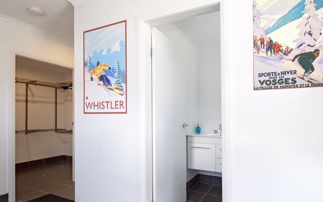 The Elements East - Jindabyne