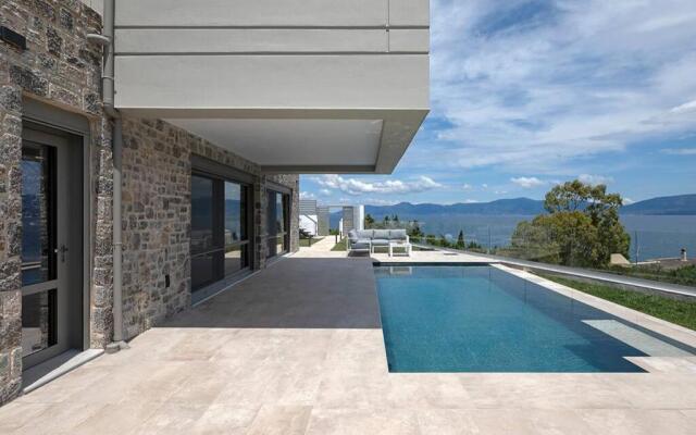 Villa Theologos