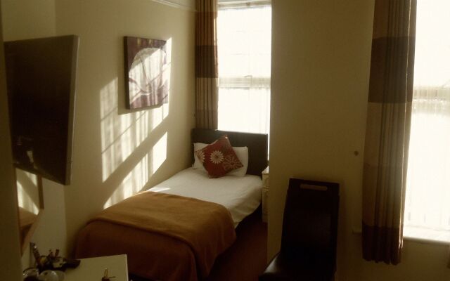 Roseview Alexandra Palace Hotel