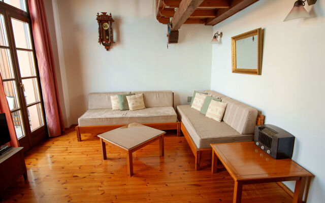 Erietta Suites