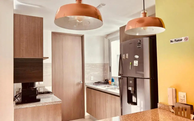 Espectacular departamento/estacionamiento, 3 TV’s