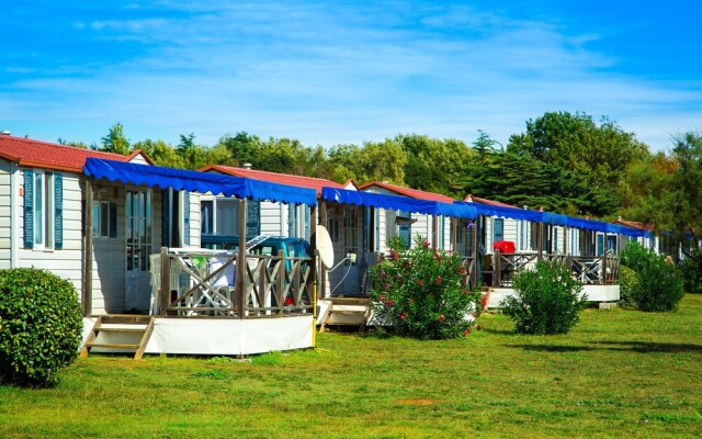 Superior Mobile Homes in Camping Kazela