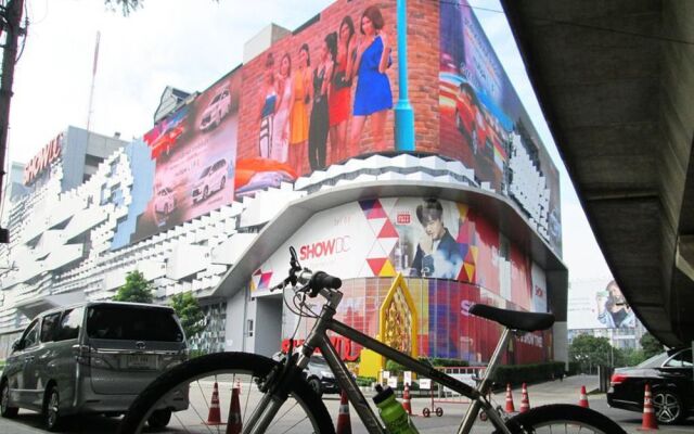 The Nexchange Bangkok Hostel