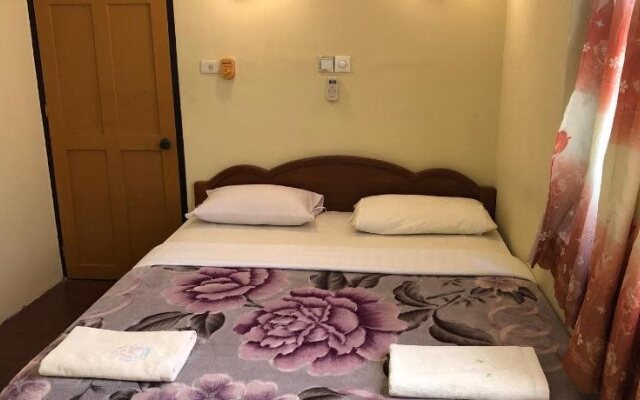 Golden Myanmar Guest House