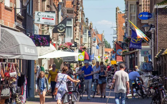 Cozy Tent Lodge With Sanitary Facilities