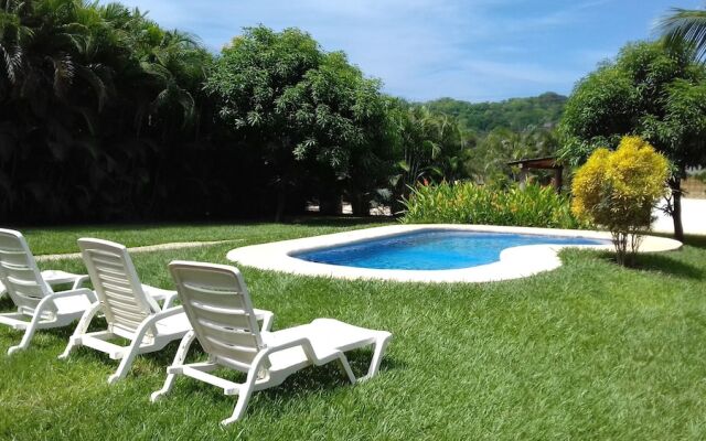 OceanBlue Samara Lodge