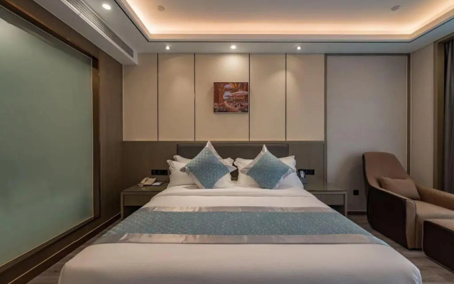 Rezen Hotel Wansheng International