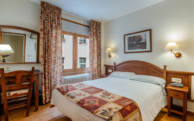 Hotel Montecarlo