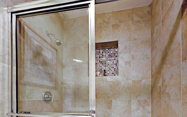 Las Olas Oasis - 3 Br Home