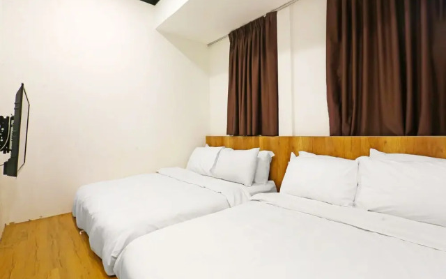 OYO 90592 Leisure Lodge